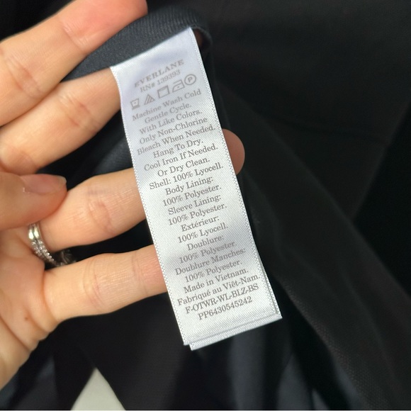 NWT EVERLANE | Black The Easy One Button Blazer - Picture 8 of 11